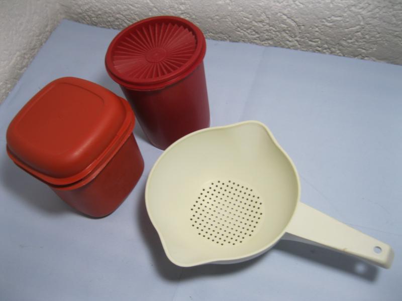 konvolut tupperware raritäten vintage tupper kastenkuchen gefrierbehälter retro ebay Tupperware Küchenperle Zitronenpresse ~ konvolut tupperware raritäten vintage tupper kastenkuchen gefrierbehälter retro ebay