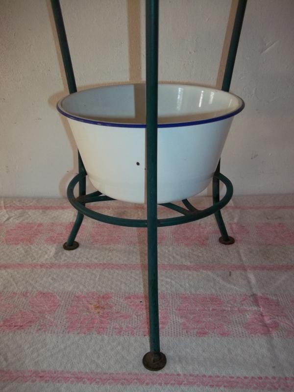 Metall Waschtisch-Waschständer+ 3 Email Teile-Schüssel-Pflanzschale