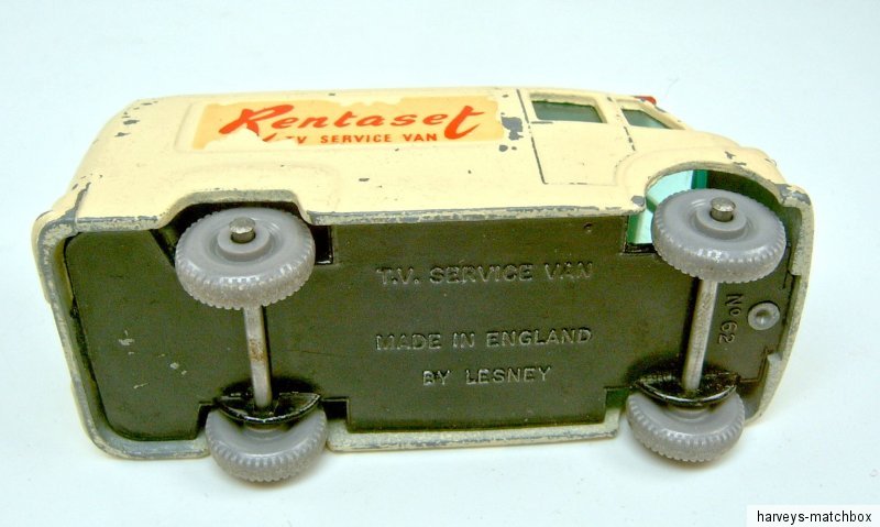 Matchbox No.62B TV Service Van rare fine 45 tread grey