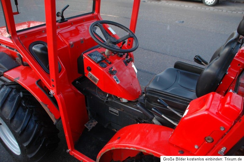 Carraro 4400 TTR Tigretrac Kommunaltraktor Wendesitz nur 890Bh