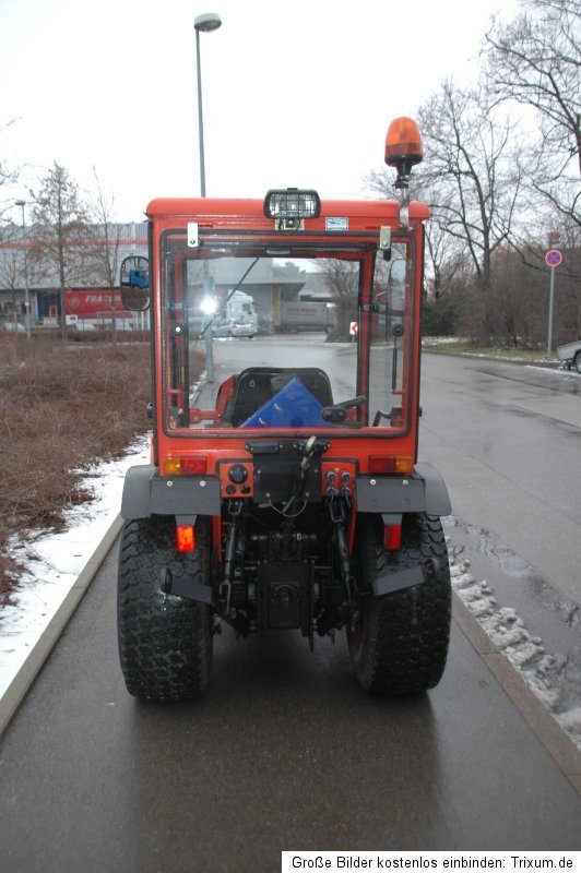 Hako 3000DA Kommunaltraktor mit Winterdienstausrüstung TOP