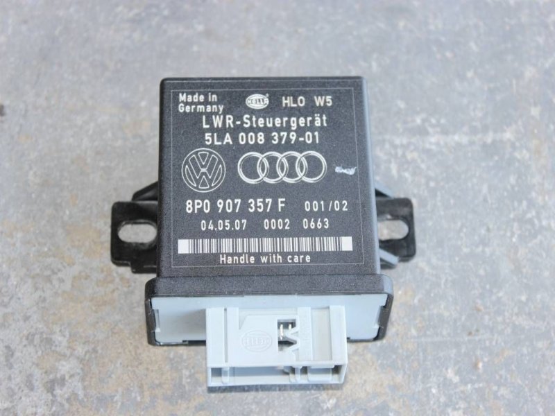 LWR Steuergerät Audi B6 B7 TT 8J A4 8E A6 4F Leuchtweitenregulierung 8P0907357F