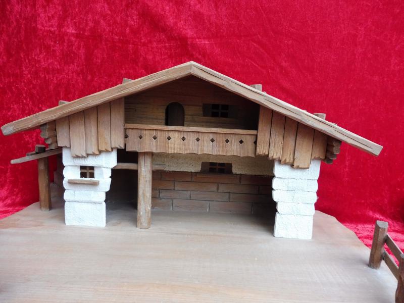 Schöne, große Krippe__Holz__Handarbeit__Schnitzerei Tirol__67cm x 39cm