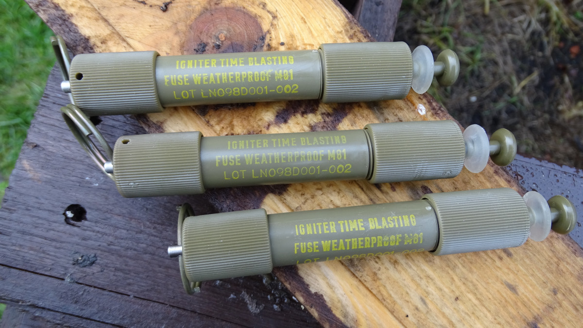 US ZÜNDSCHNURANZÜNDER Mod. M81 * Igniter, Time Blasting Fuse